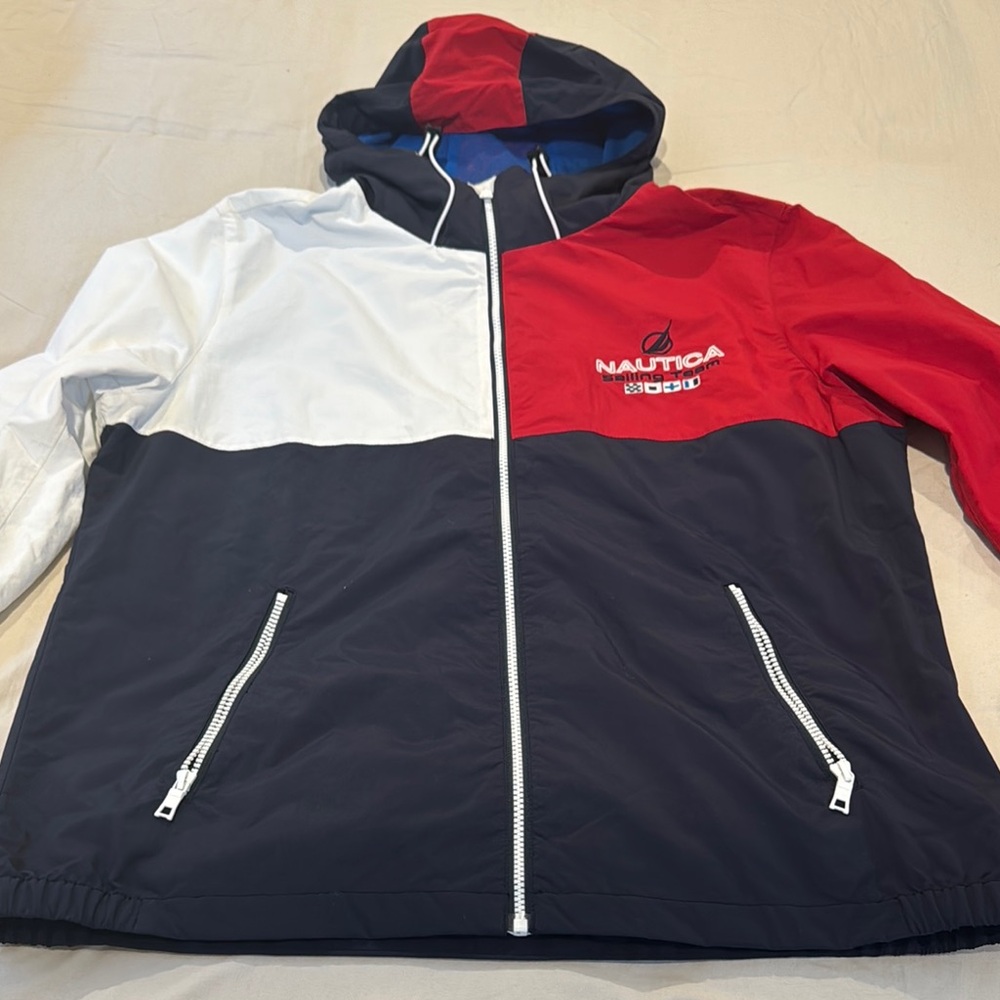 Mens Nautica Tri-Color Hooded Jacket/windbreaker in Red White Blue.